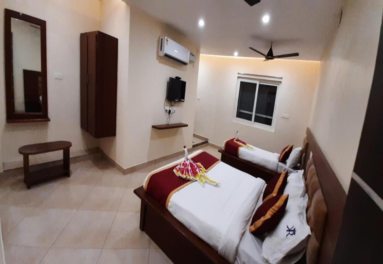 Kalki Residency Hotel Puducherry Buitenkant foto